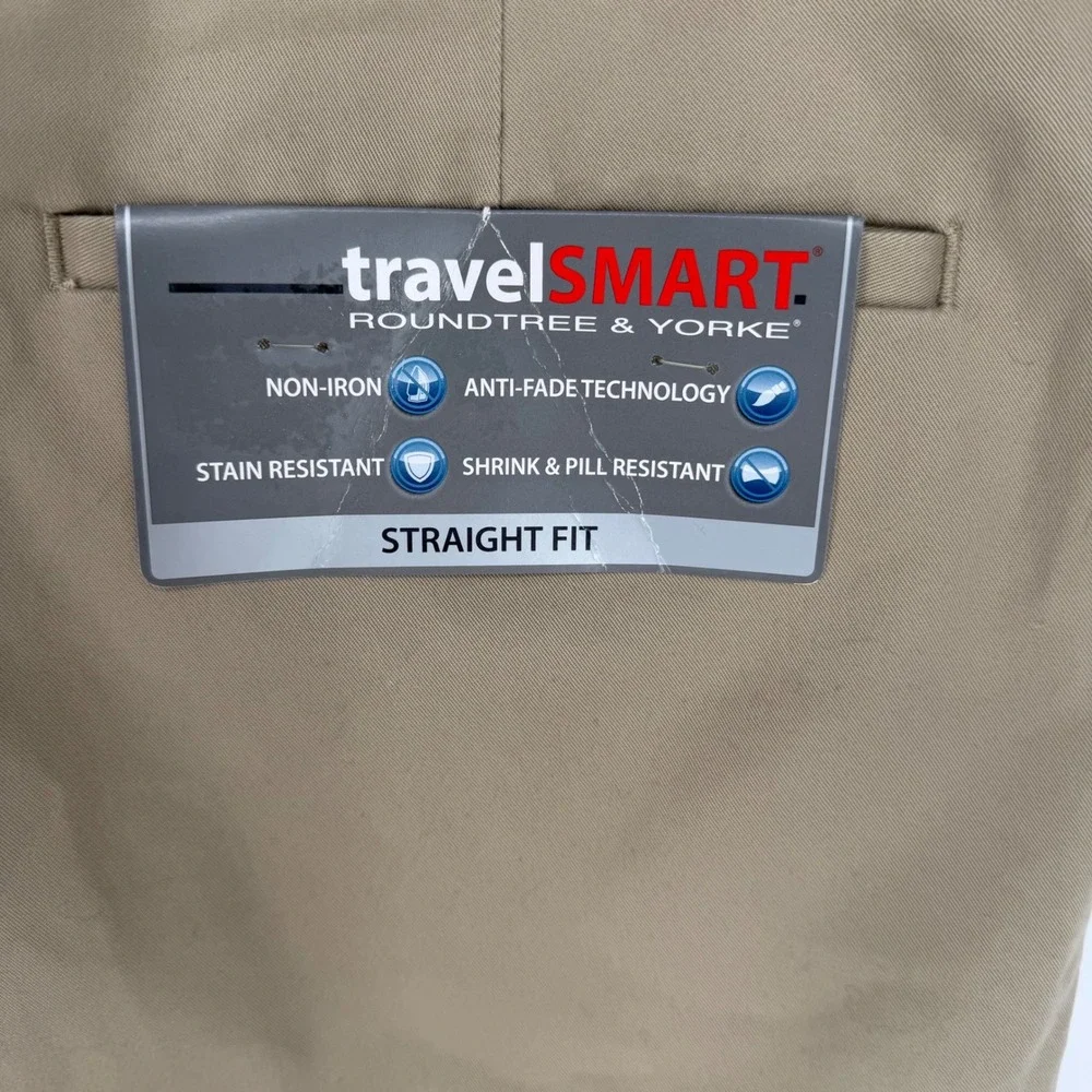 Roundtree & Yorke TravelSmart Mens 40x32 Khaki Straight Fit Flat Front Pants NEW